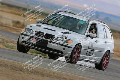 media/Sep-30-2023-24 Hours of Lemons (Sat) [[2c7df1e0b8]]/Track Photos/10am (Star Mazda)/